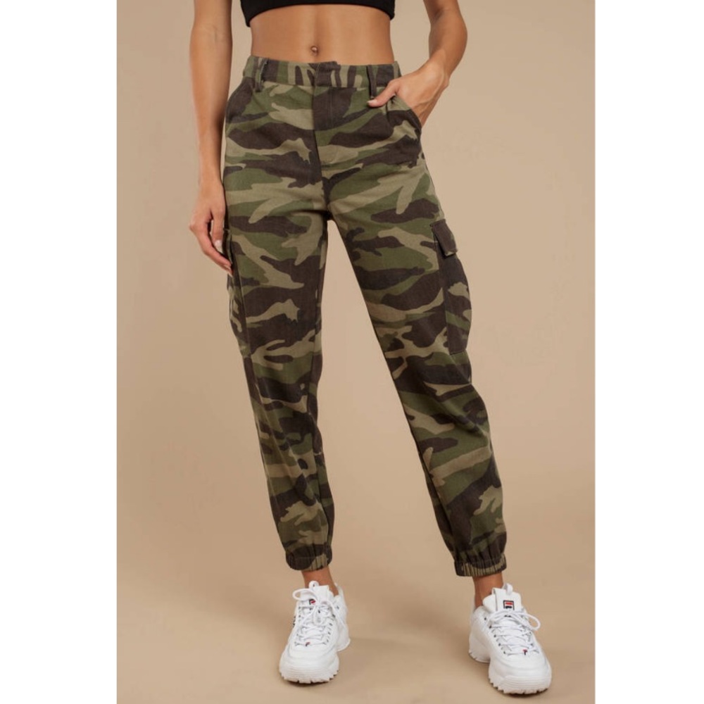 Camo cargo pants